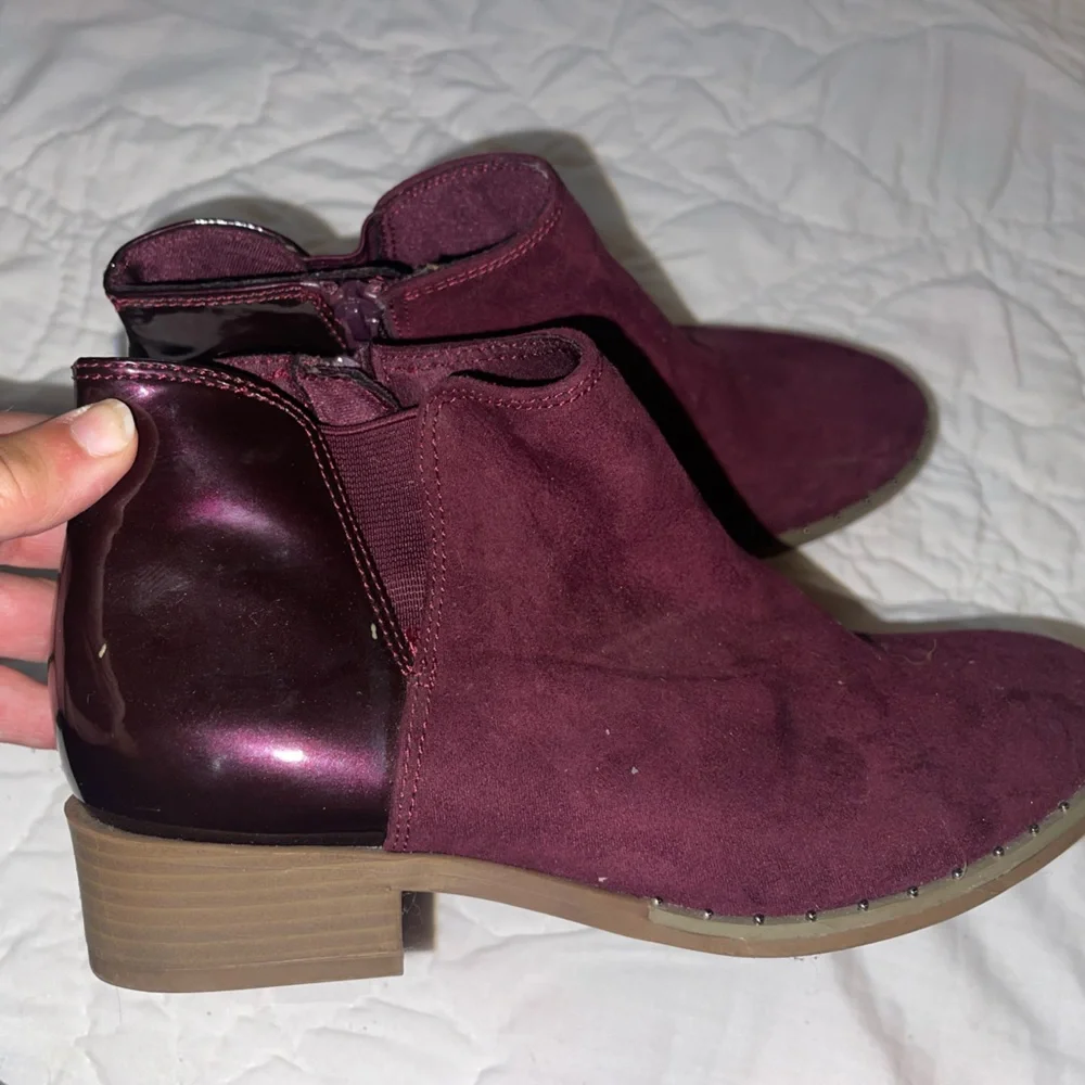 Girls Old Navy Burgundy Ankle Boots